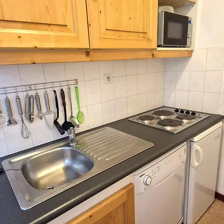 Apartment Cosy 4/6 Pers, Balcon Est, Centre-station, Proche Pistes Et Commerces - Fr-1-265-193 *